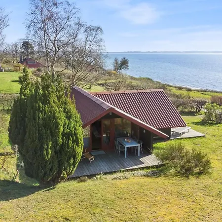 Asel - 25m From The Sea By Interhome Ferienhaus *